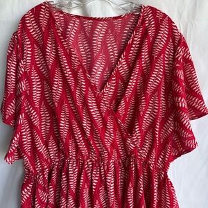 NWOT Size 22W Flattering Red Leaf Pattern Knee Length Dress